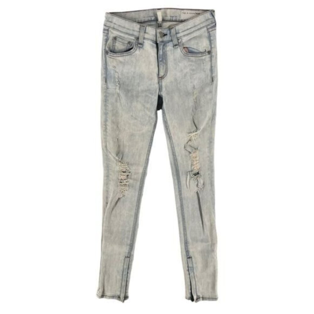 Rag & Bone Ripped Light Wash Denim Zipper Capri Jean